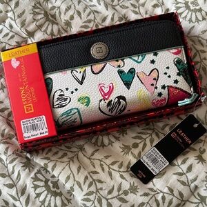 Stone Mountain Accessories Heart Print Wallet - Black and Multicolor